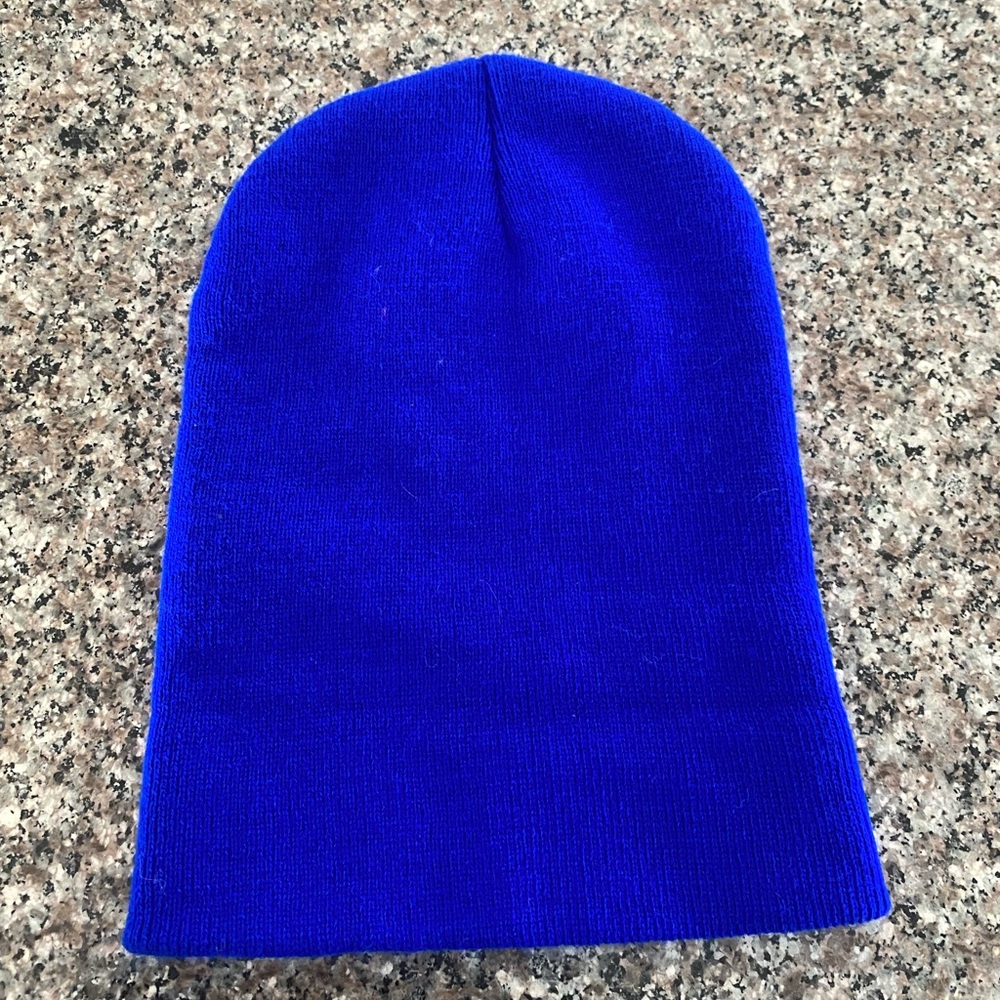 Bright Royal blue beanie.
